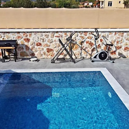 Lion Kas Villa *